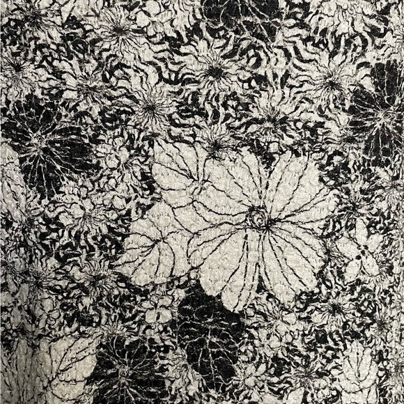 Croft & Barrow Stretch Black & White Floral Top - Picture 3 of 4